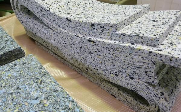 30mm厚のチップウレタン ソファーの中身や店舗の椅子 自作のクッション材 ベンチシート 各種緩衝材として その他 売買されたオークション情報 Yahooの商品情報をアーカイブ公開 オークファン Aucfan Com