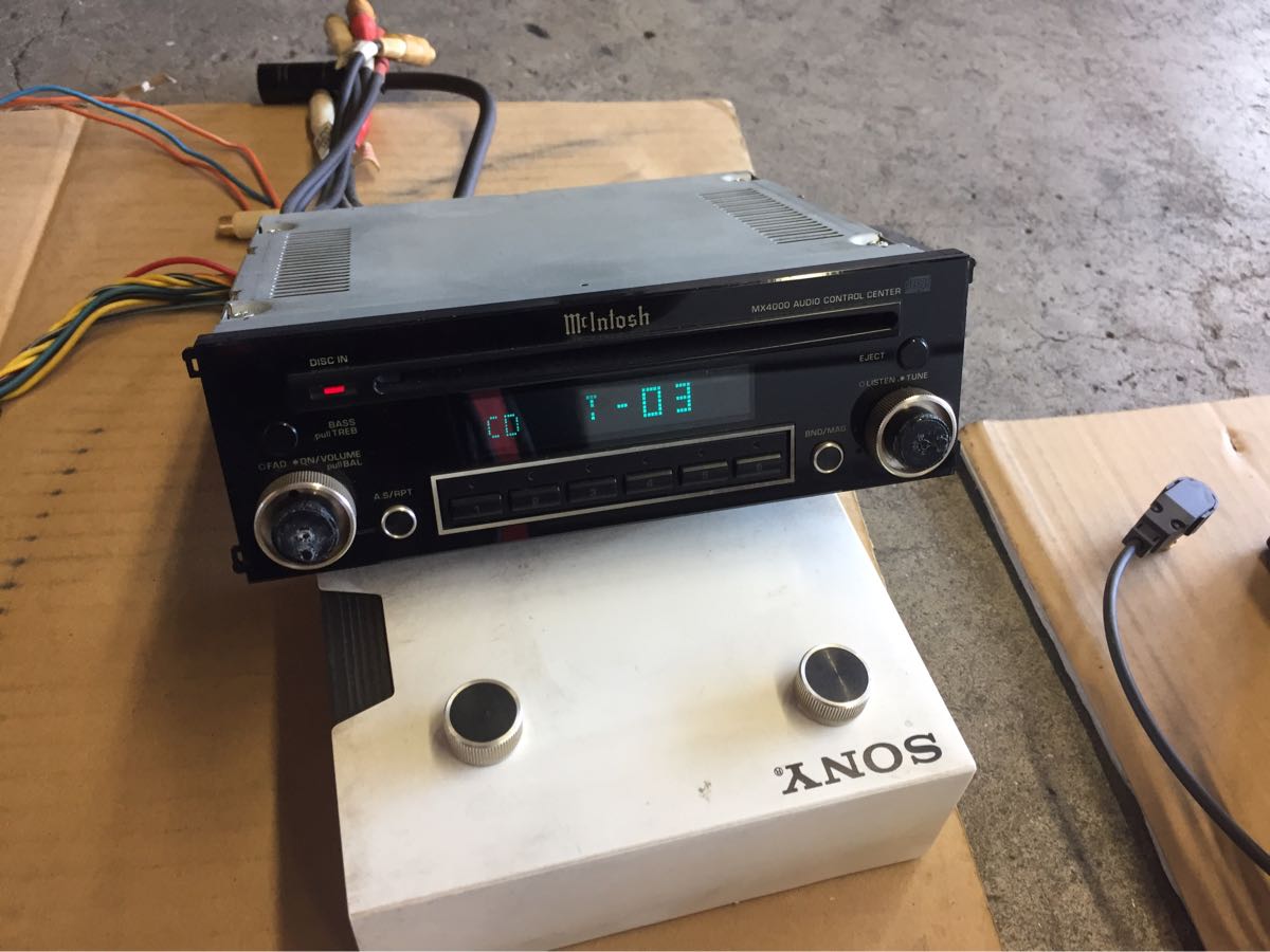 Yahoo!オークション - McIntosh MX-4000 車載用CDプレーヤー最高峰DC
