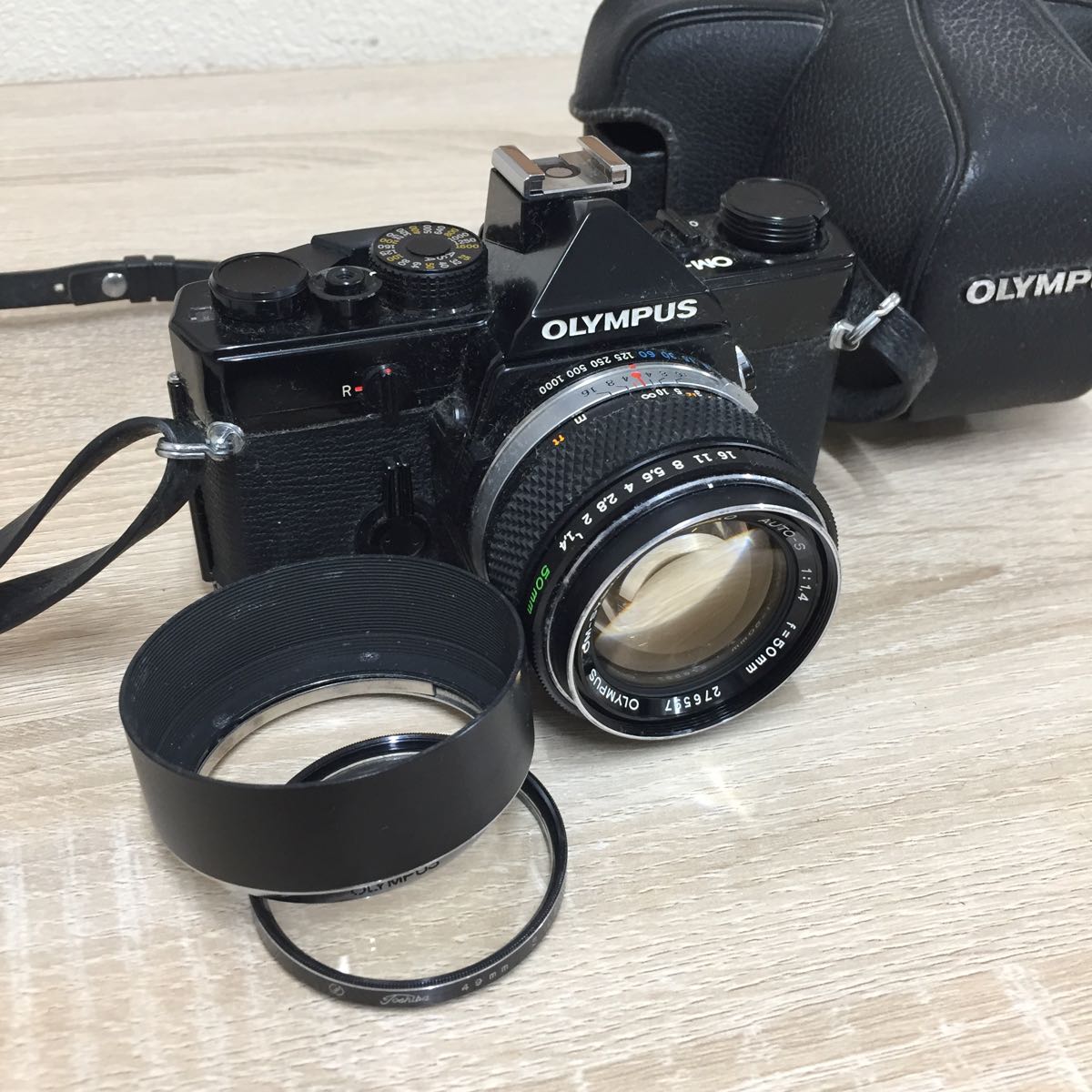 36 カメラ OLYMPUS オリンパス OM-1 OM-SYSTEM G.ZUIKO AUTO-S 1:1.4 f=50mm ケース付き