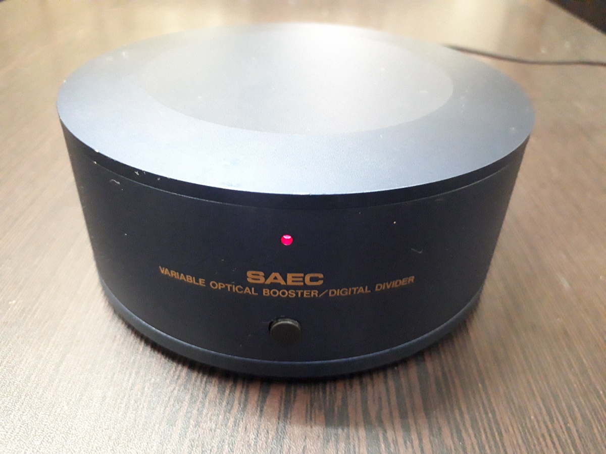 ☆saec サエク VOB-102 光量可変式信号ブースター/デジタル分配器 