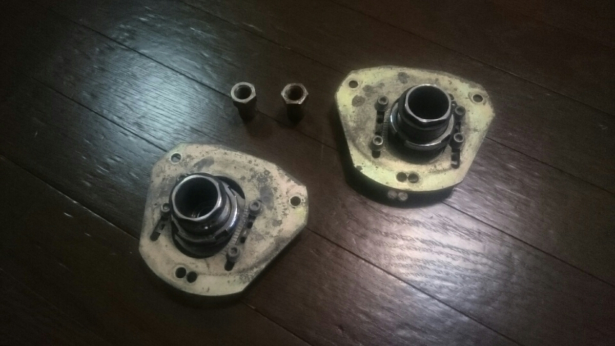 AE86用 車高調整式ピロアッパー 【公式通販】