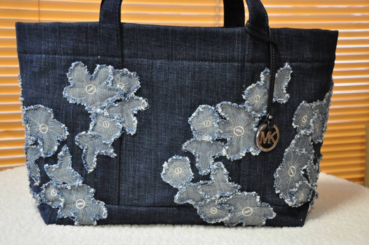 新品 MICHAEL KORS マイケルコース 花柄 デニム生地 大容量 トート