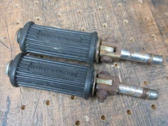 本物保証，豊富な 60s 70s 当時物 ハーレー アエルマッキ 純正 フットペグ ビンテージ チョッパー ナックルヘッド パンヘッド ショベルヘッド スポーツ AMF(ハーレーダビッドソン用)｜売買されたオークション情 ハーレーダビッドソン用