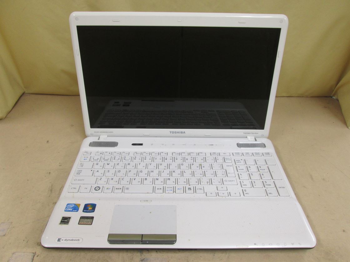 東芝 dynabook TX/77MWH Satellite A660 PATX77MRFWH 4GB 16型