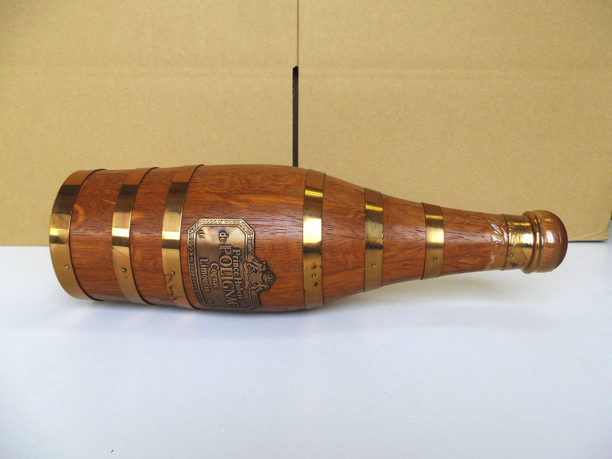 Prince Hubert de Polignac 木製ボトル H36 古酒 Prince Hubert de POLIGNAC COGNAC ポリニャック 木製ボトル