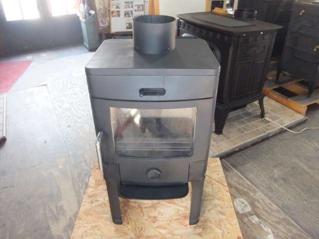 SCAN 薪ストーブ みにくいアヒルの子 アンデルセンストーブ 冬対策。薪