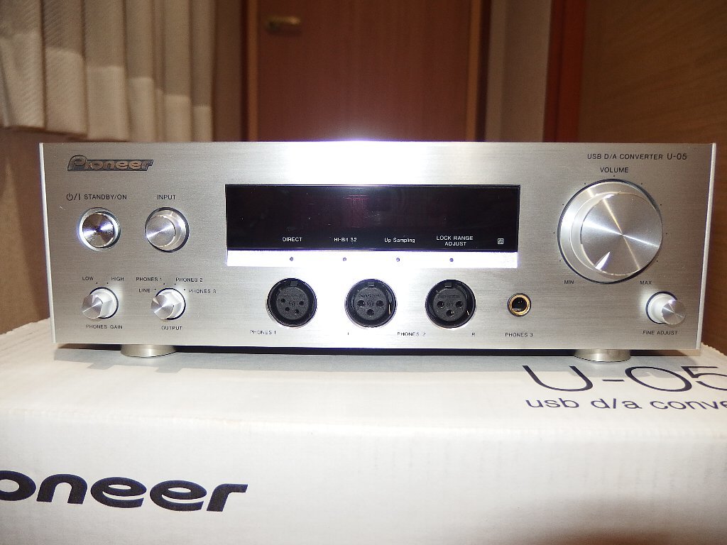 Pioneer　パイオニア　USB　DAC　U-05　ワンオーナー中古美品 DAC ヨドバシ.com パイオニア U-05 Pioneer 禁断の設定\u201dを開放!?\u2015\u2015パイオニアが投入したUSB-DAC「U-05」の