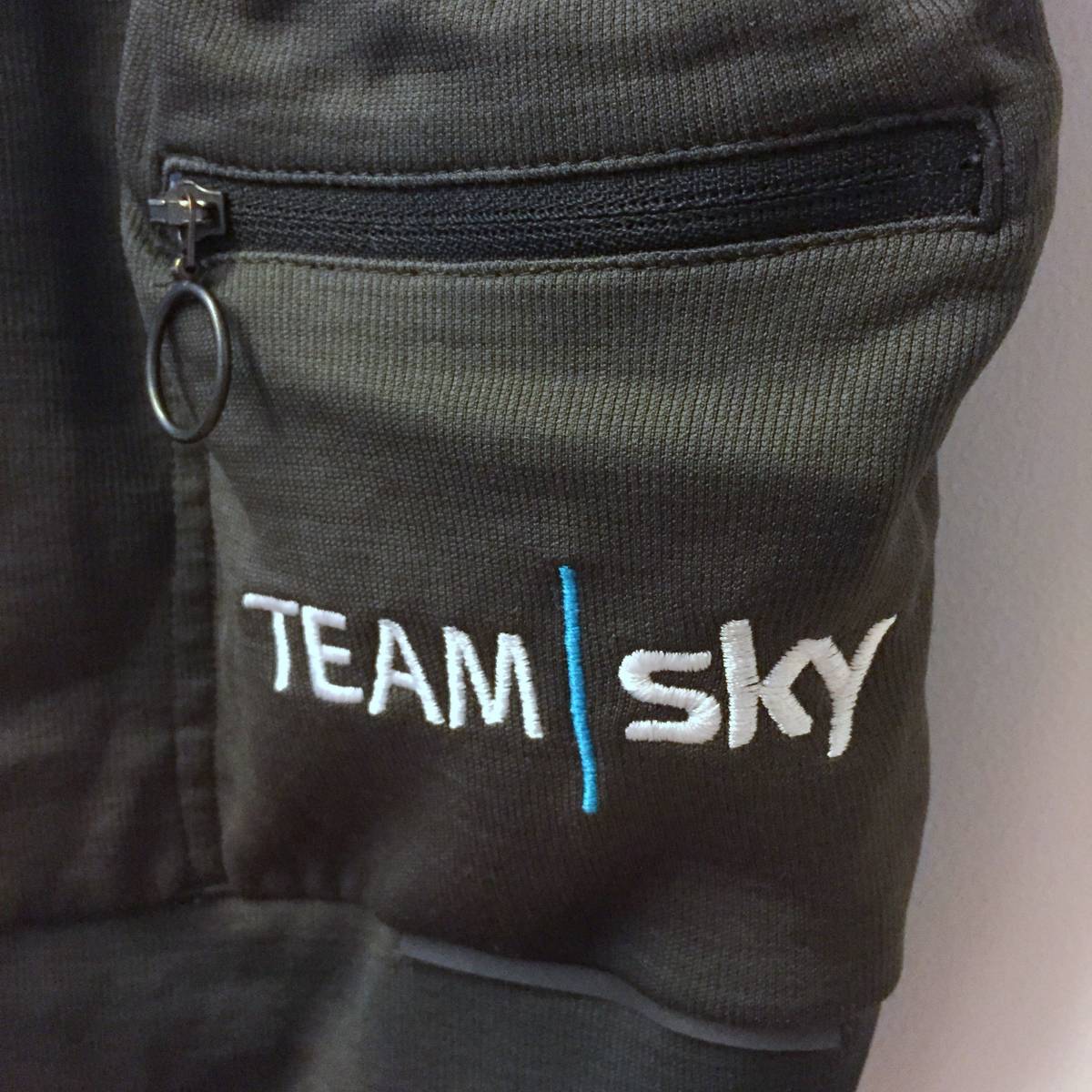 数量限定商品 【中古】Rapha Men's Club Jersey （ラファ メンズクラブジャージ） （チームスカイモデル） サイズM