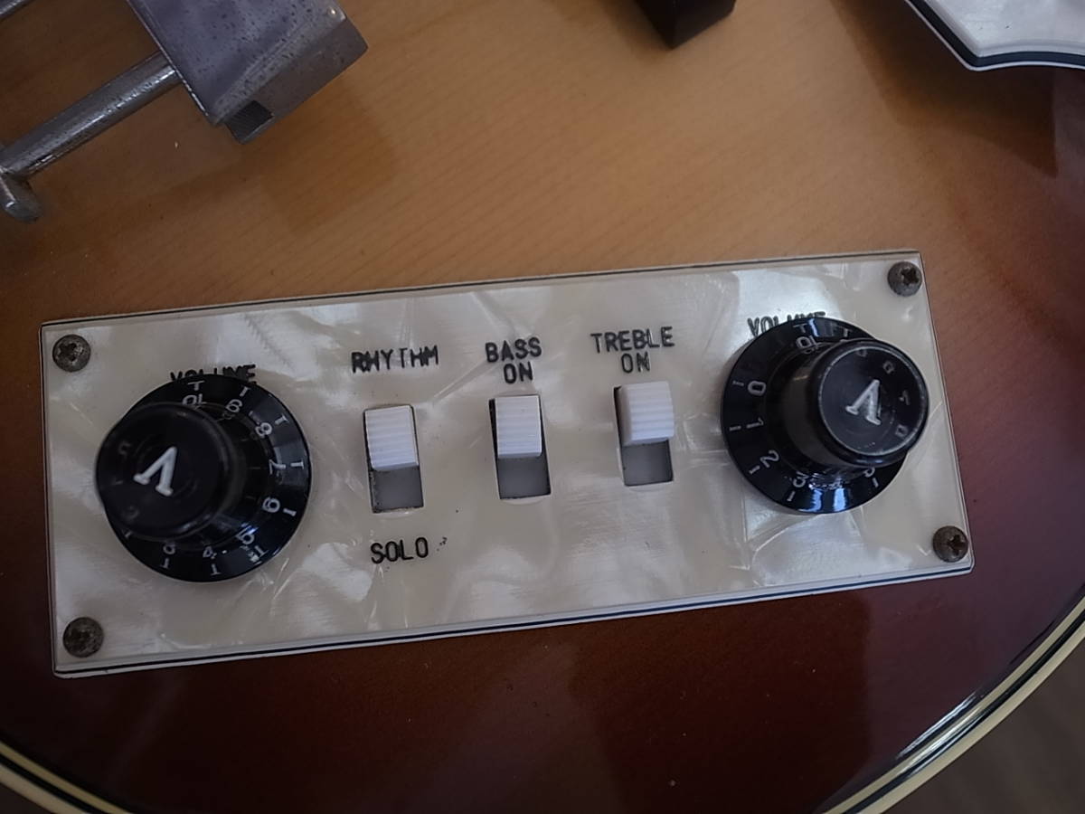1982年製GRECO VB-500バイオリンベース/グレコViolin Bassヴァイオリン 