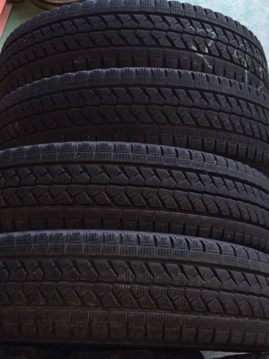 BS　W979　175/75R15　16年　4本　特価販売中