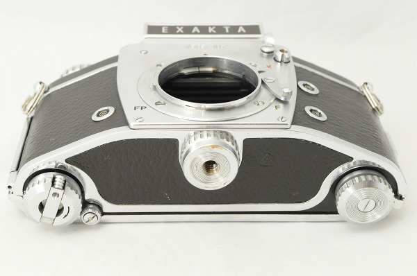 ☆稀少極上級☆動作確認済み Ihagee Exakta Varex IIb + Carl Zeiss