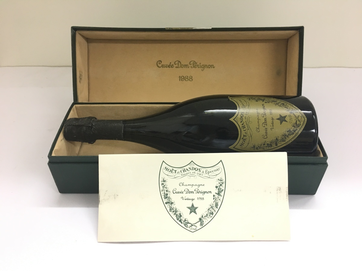 新品未開封　ドンペリニョン　1988 古酒 未開栓 Dom Perignon ドン・ペリニヨン 1988 750ml 12％ 箱 冊子