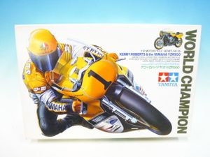 タミヤ 当時物 1/12スケール ヤマハ YZR500とケニーロバーツ