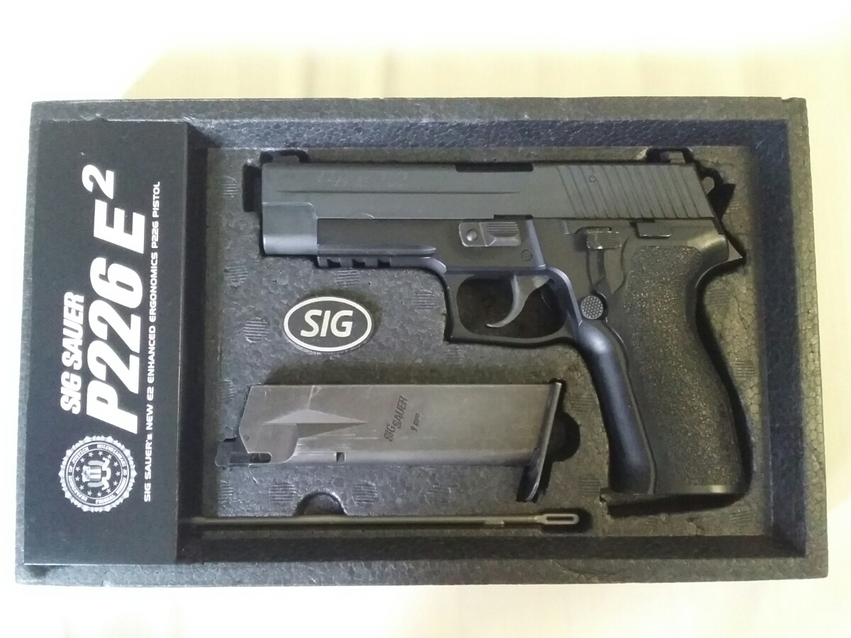 美品　新品同様動作確認　東京マルイ SIG SAUER P226 E2 ガスガン 東京マルイ P226 E2 SIG ガスガン ガスブローバック ザウエル | シグ