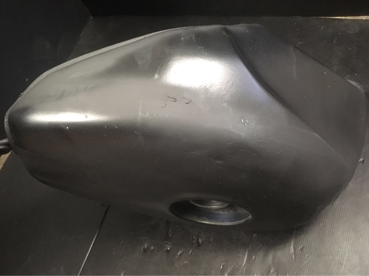 燃料タンク ホンダ ＣＢＲ２５０ＲＲ ＭＣ２２ 横浜市 直接引き取り可能