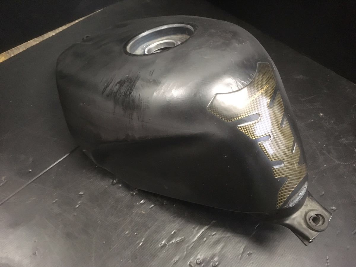燃料タンク ホンダ ＣＢＲ２５０ＲＲ ＭＣ２２ 横浜市 直接引き取り可能