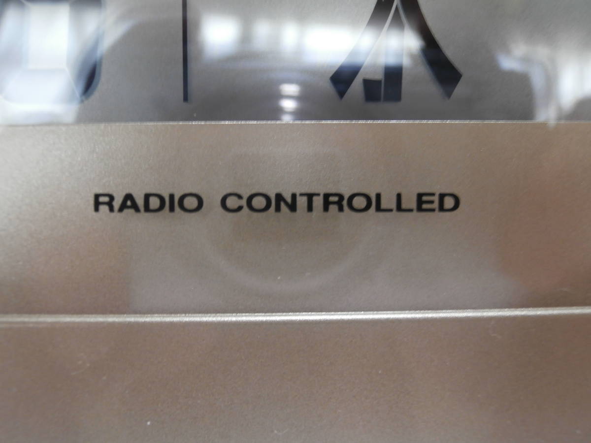 シチズン　リズム時計　置き　掛け兼用　ソーラー　電波時計　カレンダー　温度計付き_2