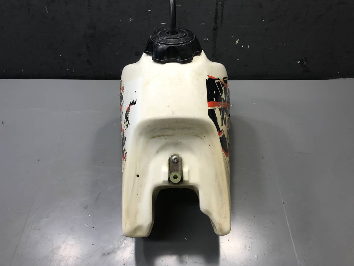XR100R☆樹脂 XR100R ガソリンタンク キャップ付き コック付き 検索