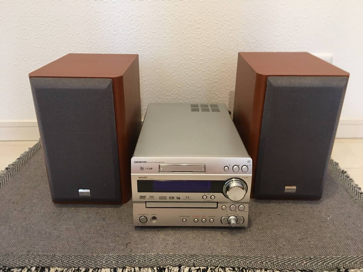 オーディオ機器 ONKYO FR-UN7 DVD/MDチューナーアンプとD-N7 スピーカー