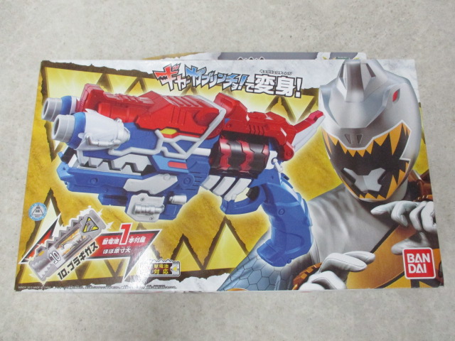 HOT，限定セール バンダイ 獣電戦隊キョウリュウジャー 光る 鳴る 変身銃ギガガブリボルバー(戦隊シリーズ)｜売買されたオークション情報、yahooの商品情報をアーカイブ公開 - オークファン 戦隊シリーズ