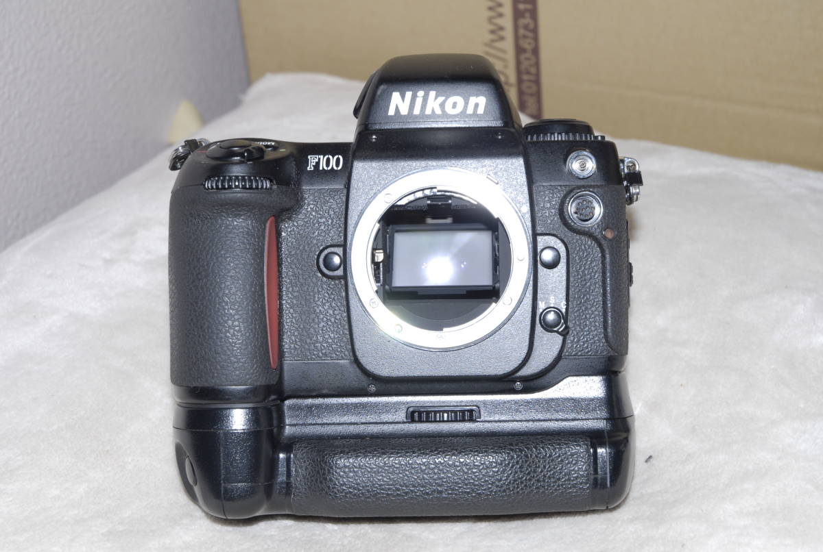 試写済み】Nikon ニコン F100 MB-15付き AF不動でファインダーの液晶が