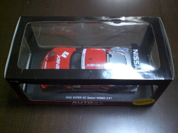 1/18 オートアート JGTC 2005 SUPER GT XANAVI NISMO Z ＃1 ザナヴィ