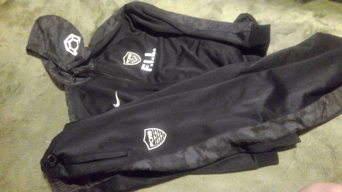 C Bristol × Fragment B 貴重 R F TRAINING Design 美USEDF Real 
