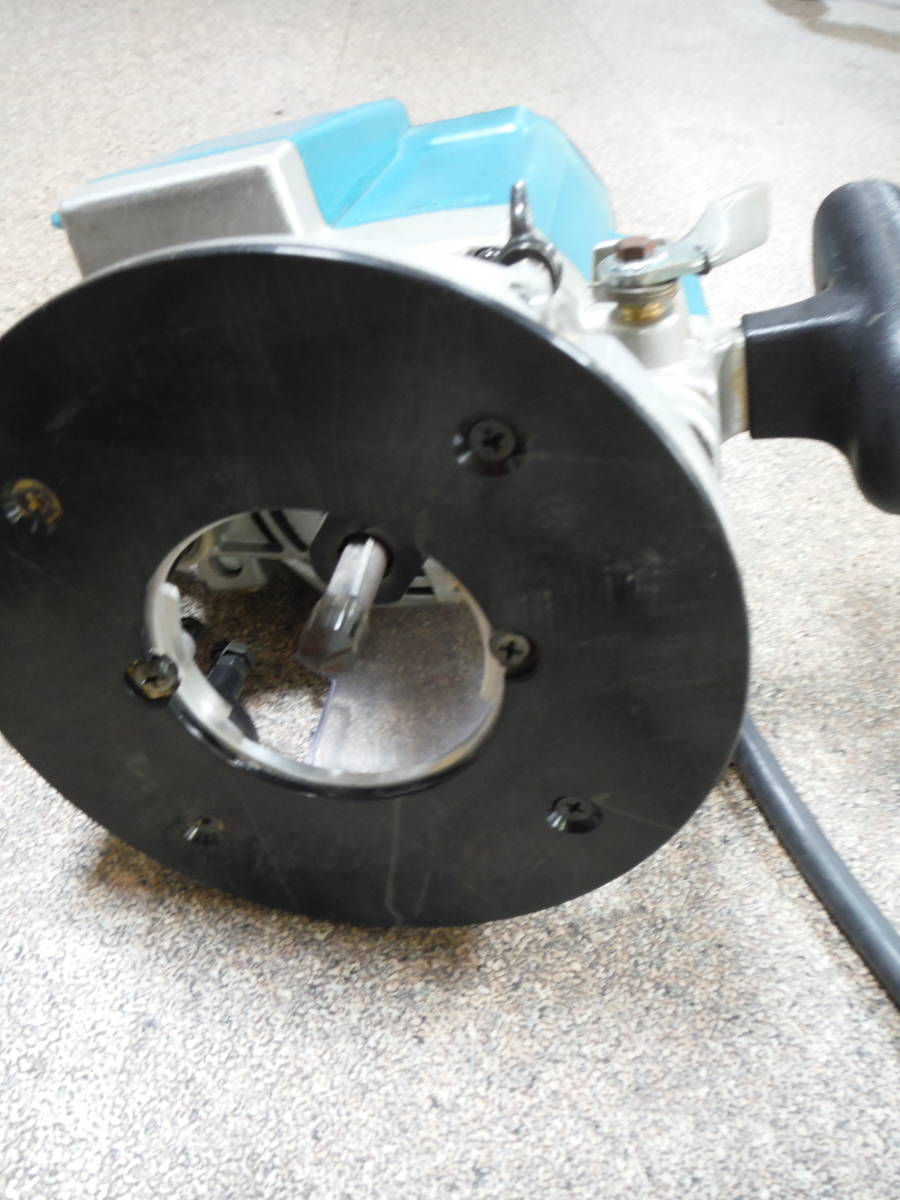 マキタ　電子ルーター　3612　中古　100V マキタ - 100V – 3612桶川店 電子ルーターMakita