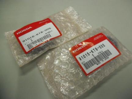 はな 純正ステムベアリング 91015-KT8-005 91016-KT8-005 NSR250R JADE