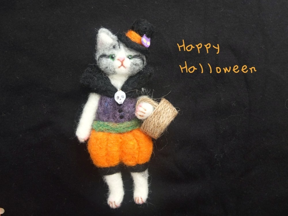 ハンドメイド★羊毛フェルト　猫　ハロウィン　仮装 ハロウィンコスチューム猫 サバトラ☆羊毛フェルト ハンドメイド 猫