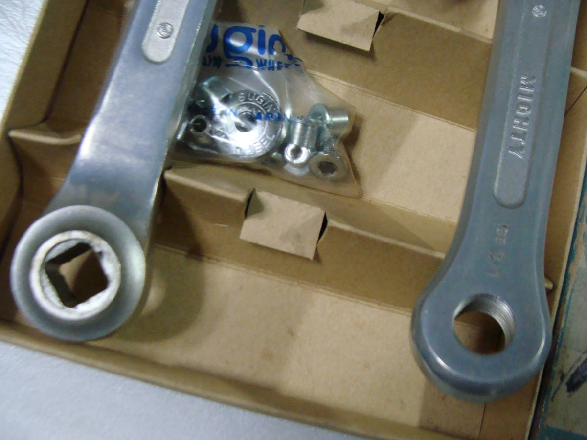 箱入り　スギノ　マイティー　クランクセット_5