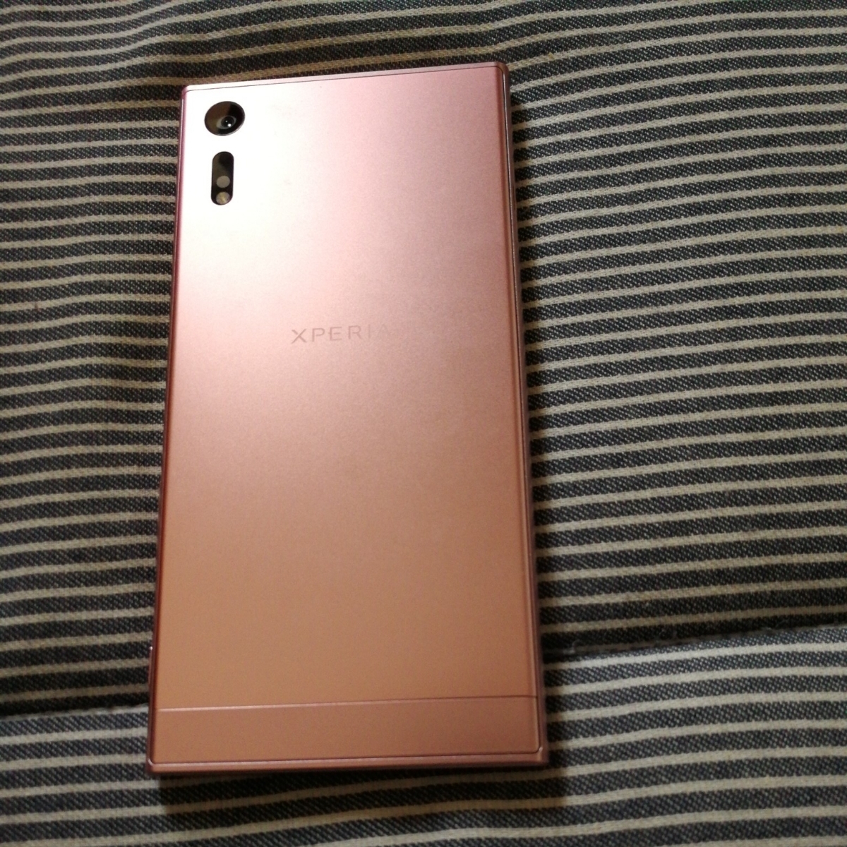SIMフリー美品 Xperia XZ 601SO ピンク