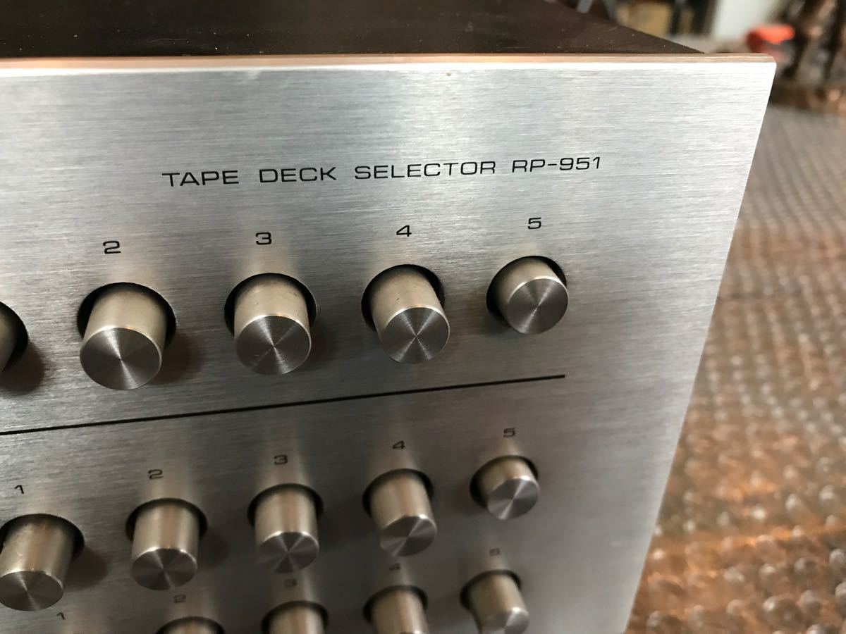 Technics  RP-951 テクニクス　テープデッキセレクタ ☆ご覧いただきありがとうございます☆TechnicsRP-951テクニクス　テープデッキセレクター状態頂き物です