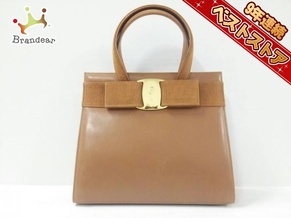 【超激得，定番人気】 サルバトーレフェラガモ SalvatoreFerragamo バッグ トートバッグ レザー ブラウン ヴァラ(かばん、バッグ)｜売買されたオークション情報、yahooの商品情報をアーカイブ公開 - オークファン かばん、バッグ