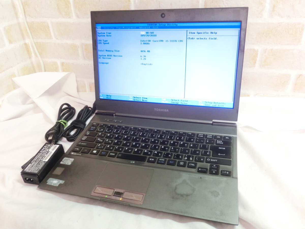 未使用 TOSHIBAノートPC dynabook Satellite R35/P SSD256G M8G Win7