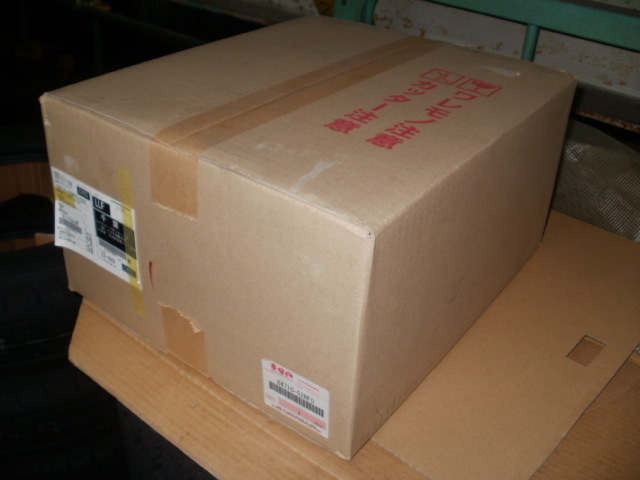 スズキスイフト　ZC83S系用　ドアミラーASSY　右側用　新品　84710-52RF0　売り切り