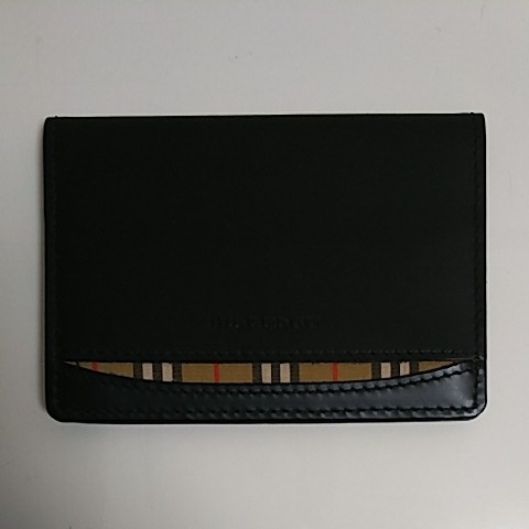 未使用品BURBERRY バーバリー 名刺入れ 黒 チェック BURBERRY カード