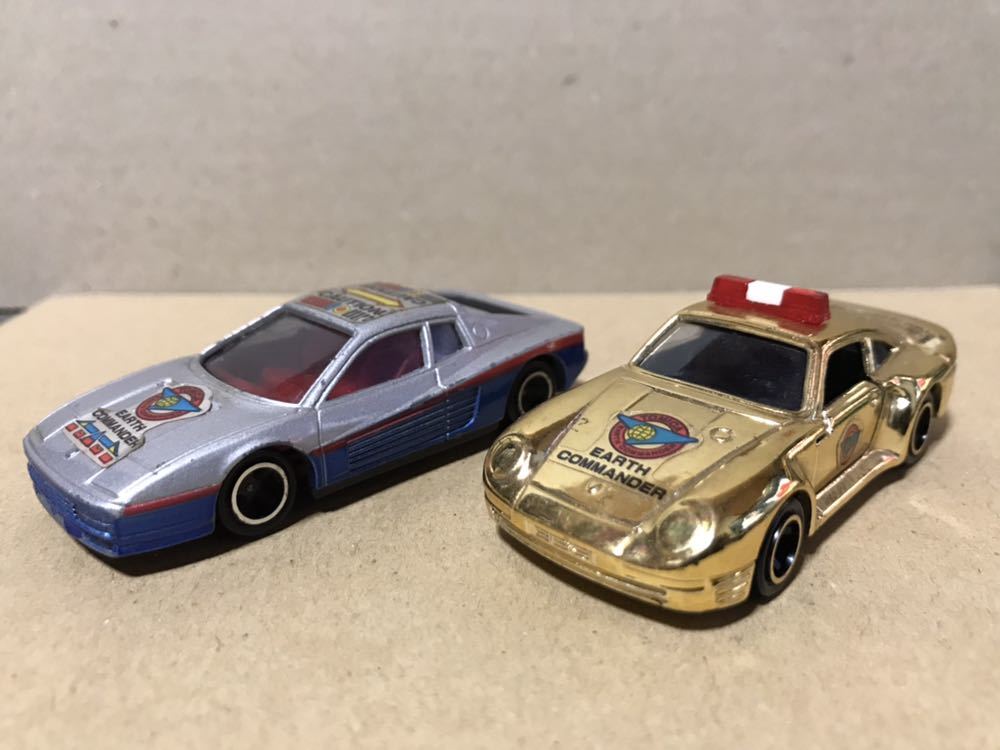 驚きの破格値，豊富な トミカ 日本製 アースコマンダー フェラーリ テツサロッサとポルシェ959 レア物(乗用車)｜売買されたオークション情報、yahooの商品情報をアーカイブ公開 - オークファン 乗用車