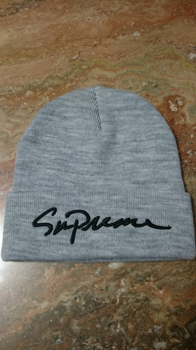 新品半タグ付きsupreme18AWFW week11 Levis Classic Script Beanie グレー 渋谷店購入レシートコピー付き 送料360円