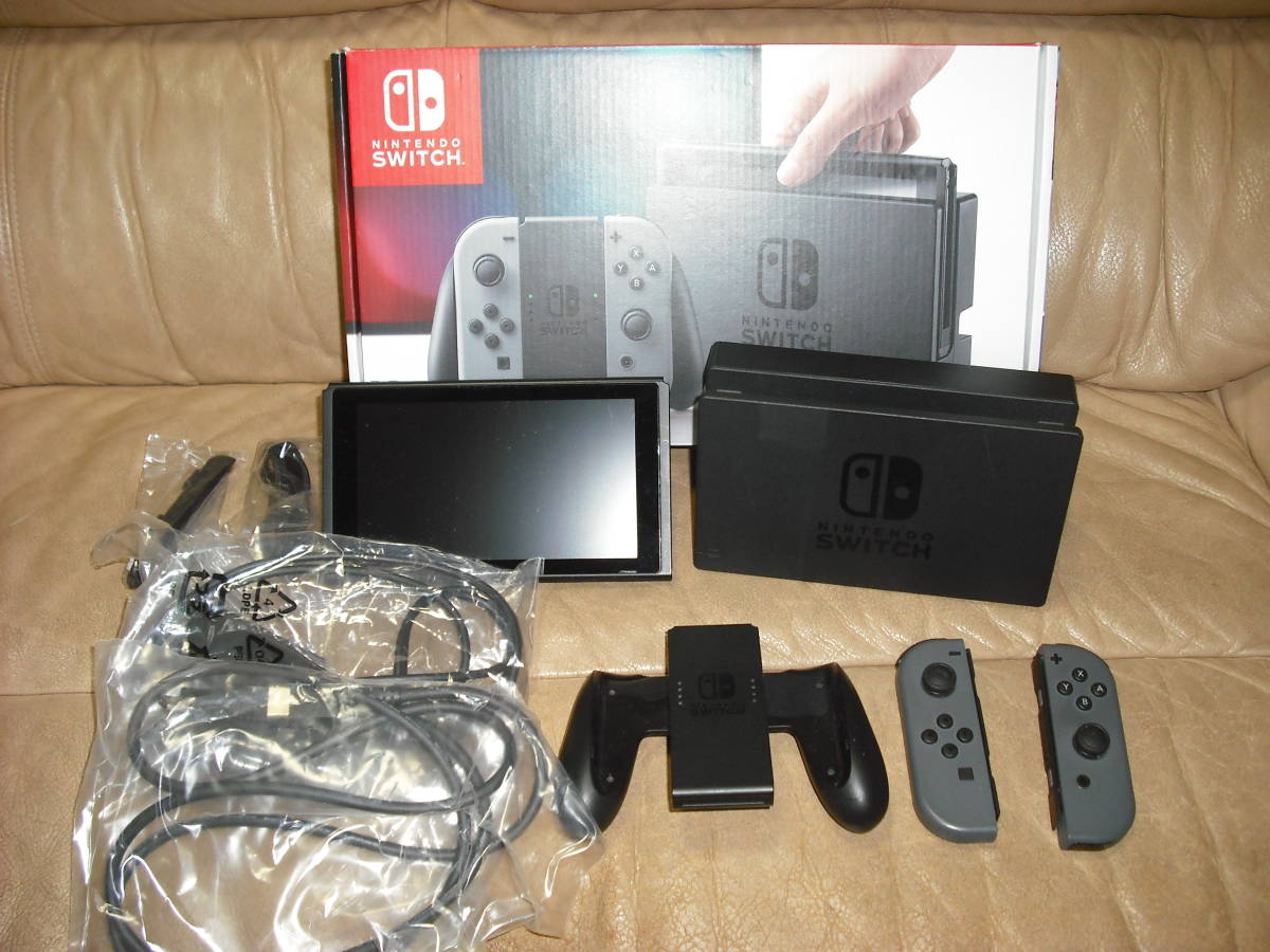 任天堂 Nintendo Switch グレー HAC－S－KAAAA