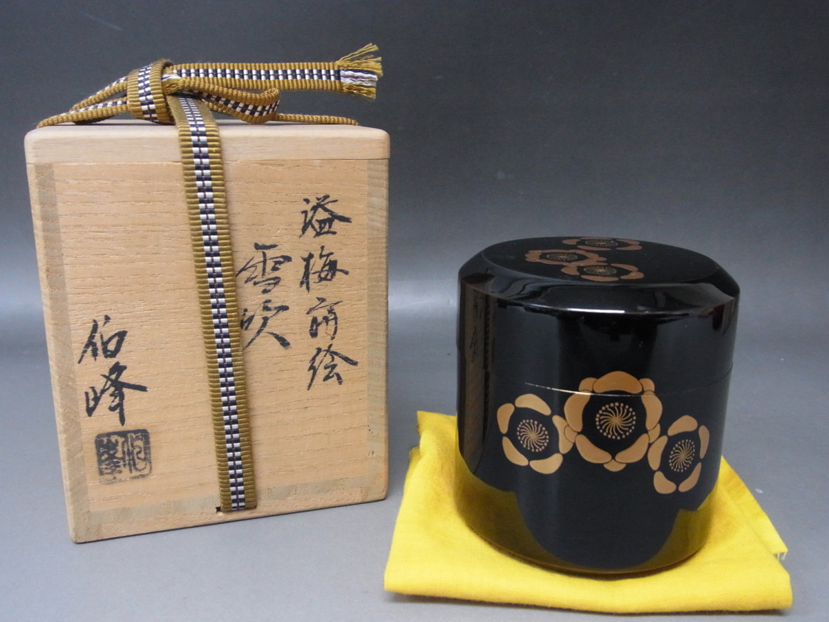 ◇白峰造 溢梅蒔絵 面中次棗 「雪吹」 抹茶入 薄茶器 茶器 木製漆器