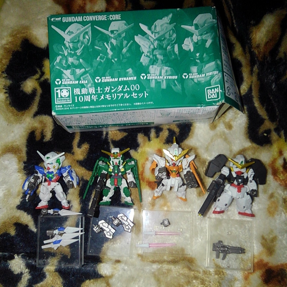 GUNDAM FW GUNDAM00 10周年メモリアルセット 10周年 CONVERGE:CORE 