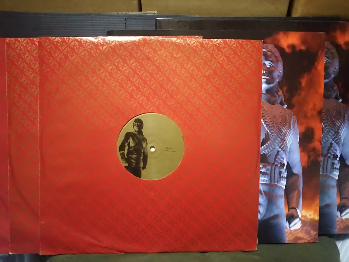 米国盤 3枚組LP BOX) アナログは入手困難!! Michael Jackson / HIStory 