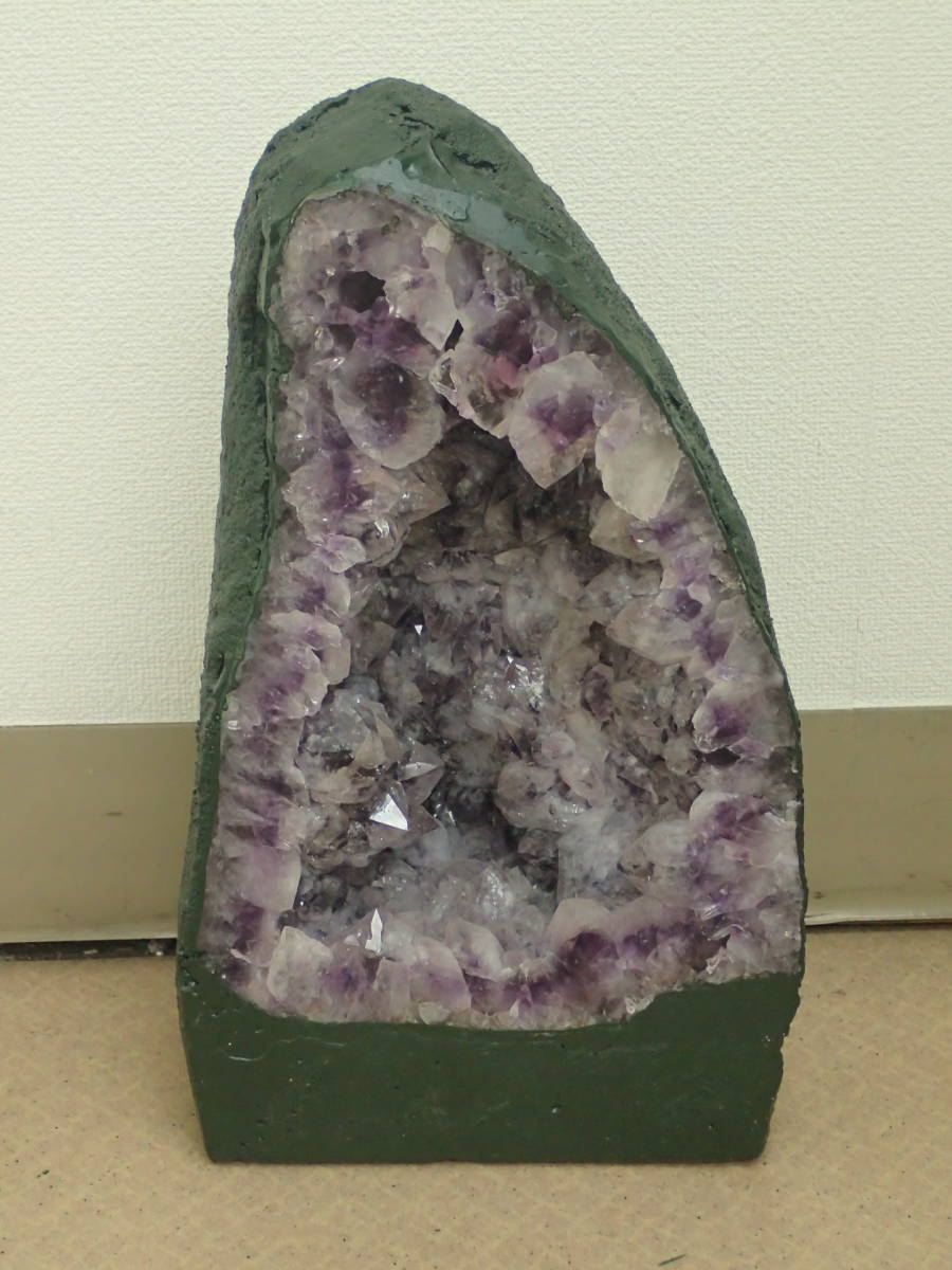 アメジスト ドーム （紫水晶）原石 約15.35ｋｇ 高さ；約41×幅；約23.5×奥行；約14ｃｍ※産地不明★