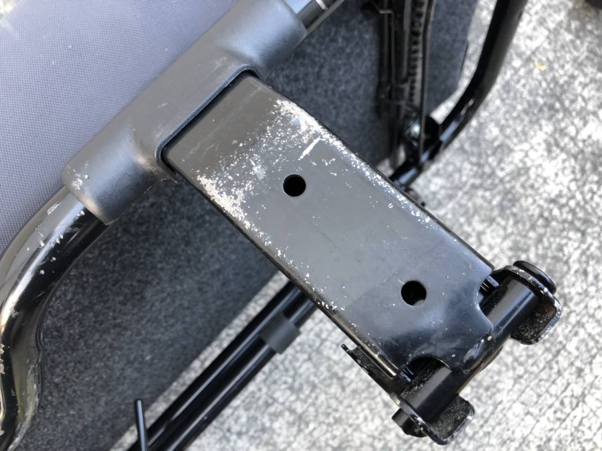 キャラバン E25 後期 純正 セカンドシート 良品