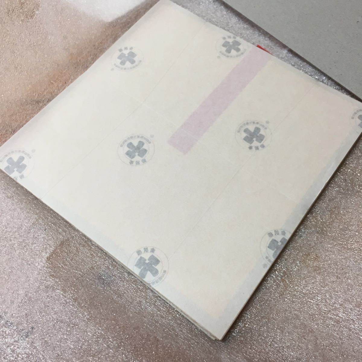  純金 金沢箔 金箔 1号色 縁つき 100枚(画材)｜売買されたオークション情報、yahooの商品情報をアーカイブ公開 - オークファン その他