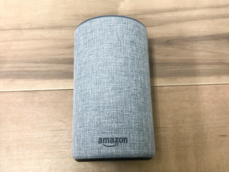 【美品】 Amazon Echo 第2世代　ヘザーグレー (ファブリック) 日本国内正規品 アマゾンエコー 本体