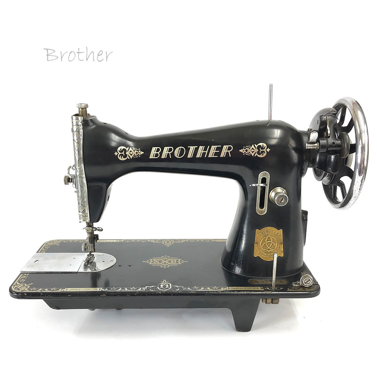 昭和レトロ BROTHER ブラザー Sewing Machin 足踏み ミシン A94005 本体のみ アンティーク 裁縫 手工芸【現状販売】 ヴィンテージ 東E