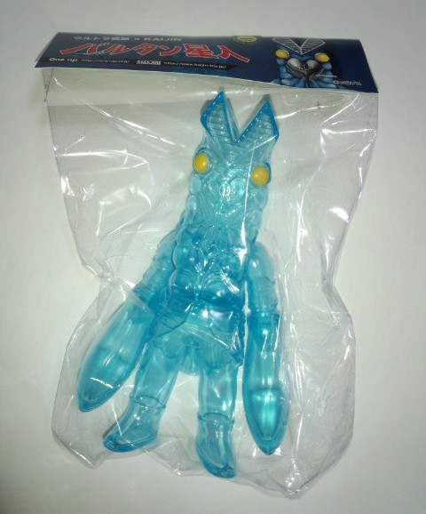 バルタン星人 クリアカラー クリアブルー KAIJIN One バルタン星人