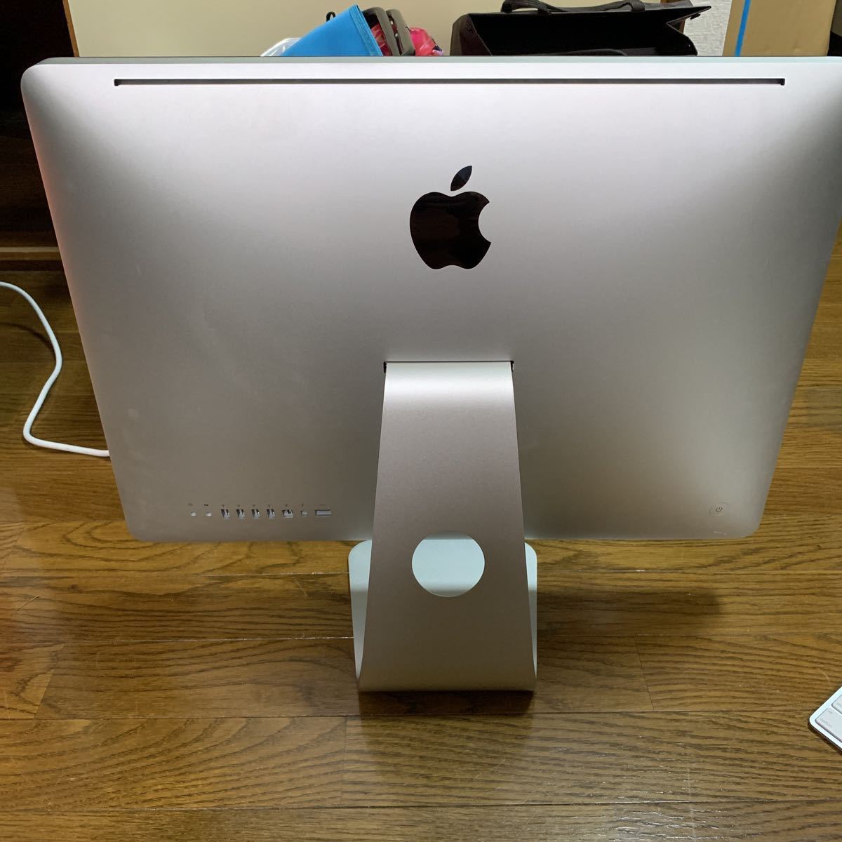 iMac 21.5 mid2011 core i5 2.7ghzメモリ4GB HDD1TB Apple iMac 21.5 